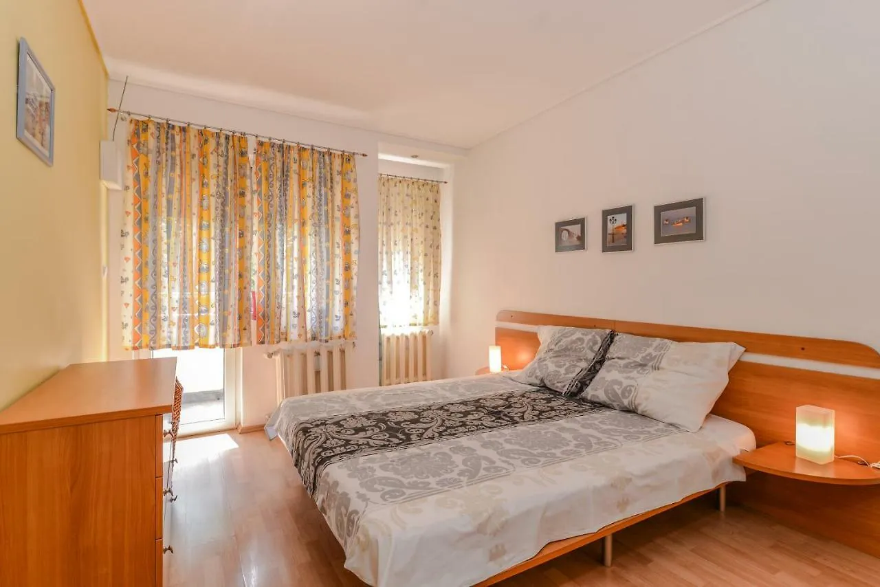 Lion'S Bridge Sunny One Bedroom Apartment Sofia